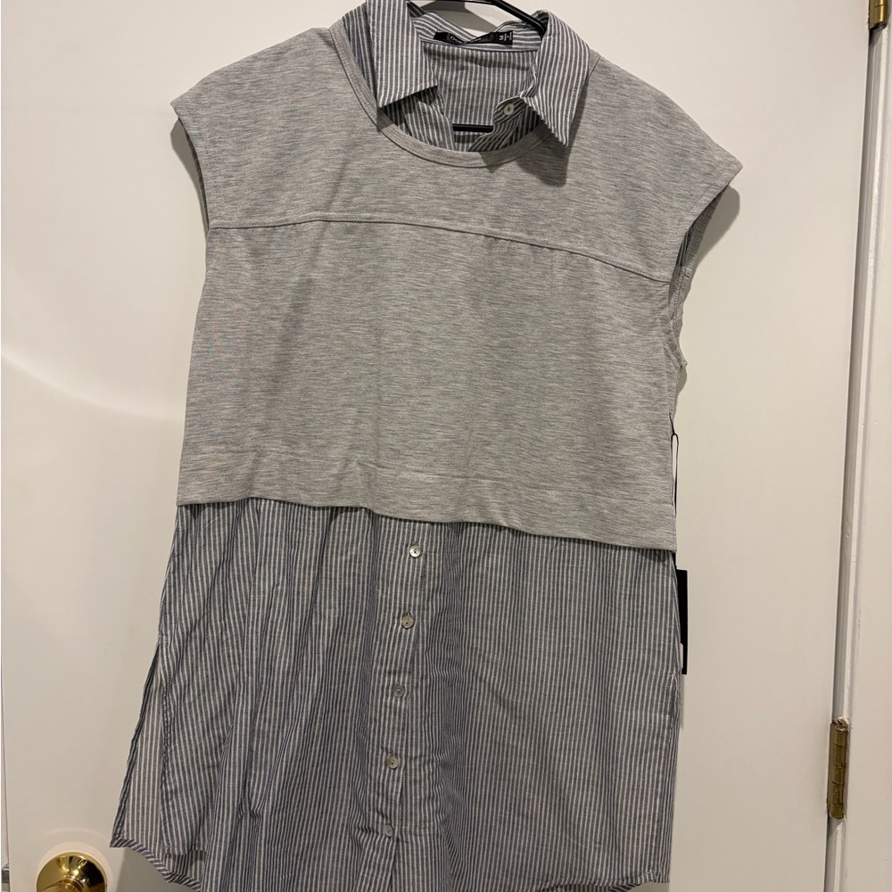 Doe & Rae Striped Gray and White Top